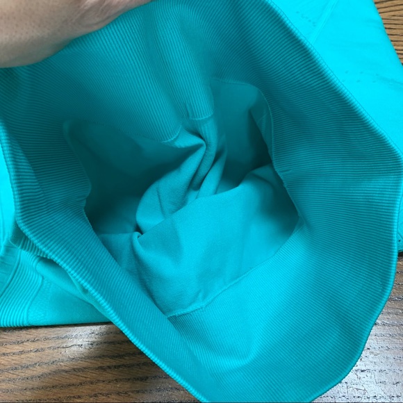 Gymshark Womens Teal Seamless Cutout Leggings Small EUC Perforated High Waisted - Picture 4 of 7